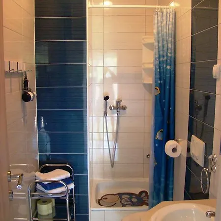 Apartment Pinus Pirovac