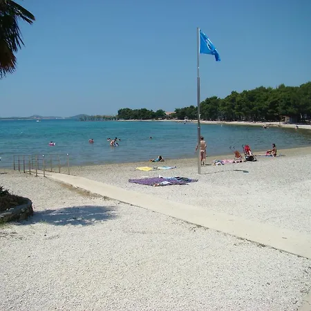 アパート Pinus *